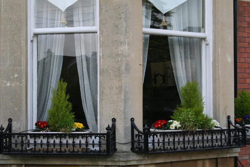 Hotel Cranleigh Bath Exterior foto